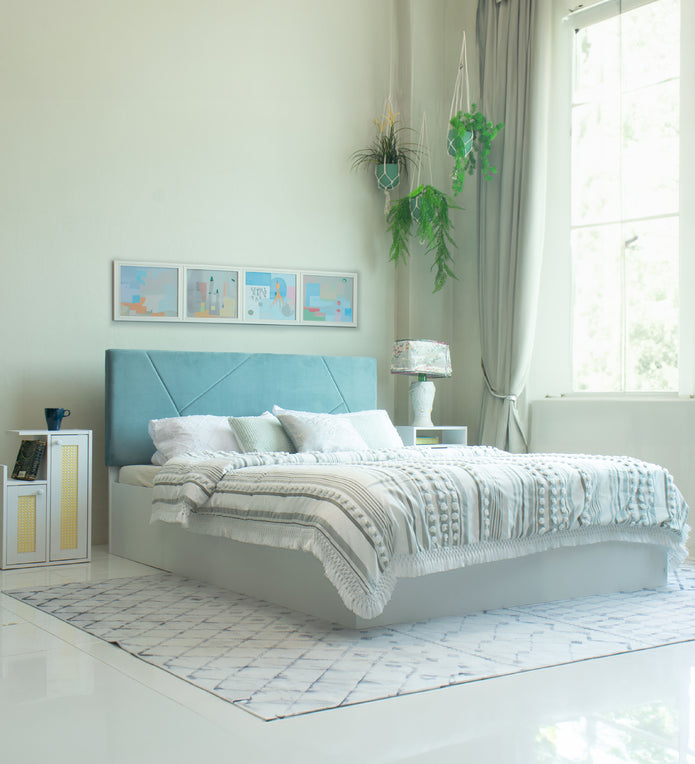 Kosha Queen Bedroom Set – Upholstered Bed & 4-Door Wardrobe (White & Silver Oak)