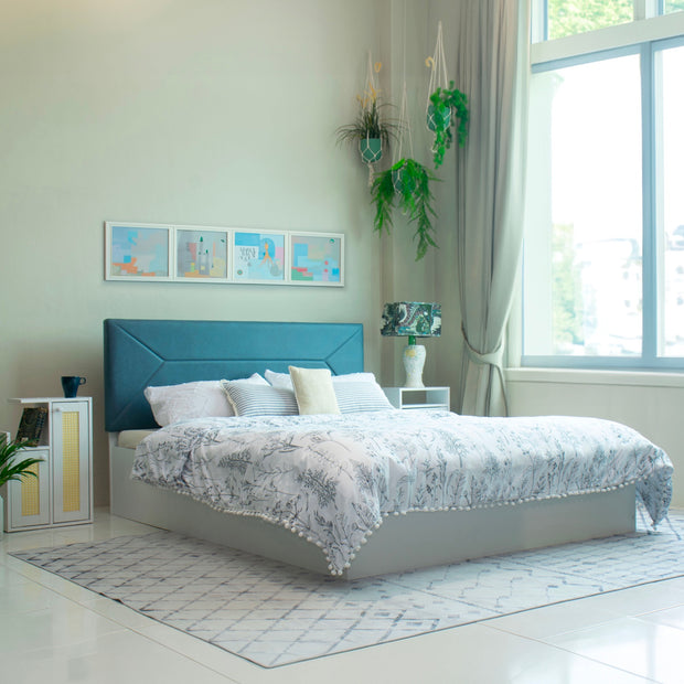 سرير نياما كوين - تنجيد جلدي صناعي مع صندوق تخزين