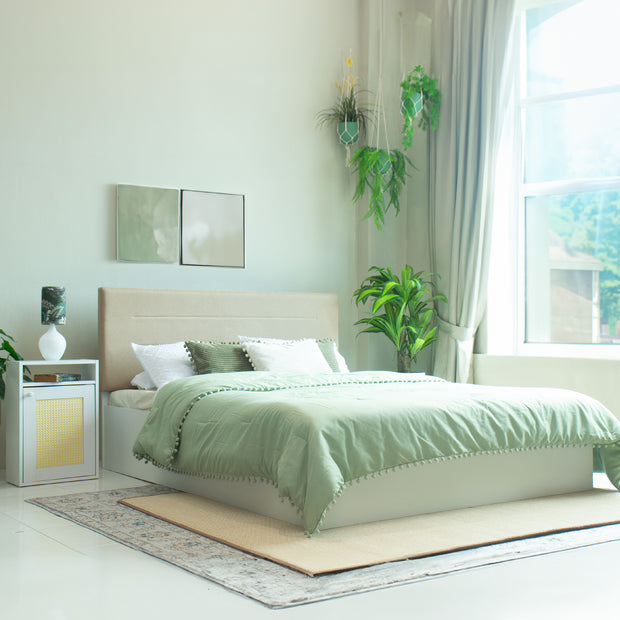 سرير كوين بختي - سرير منجد من الجلد الصناعي مع صندوق تخزين