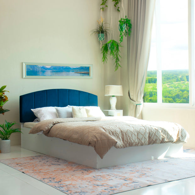 سرير ساتيا كوين - مُنجّد بالجلد الصناعي مع صندوق تخزين