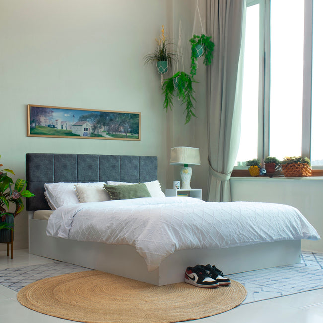 سرير برانا كوين - مُنجّد من الجلد الصناعي مع صندوق تخزين