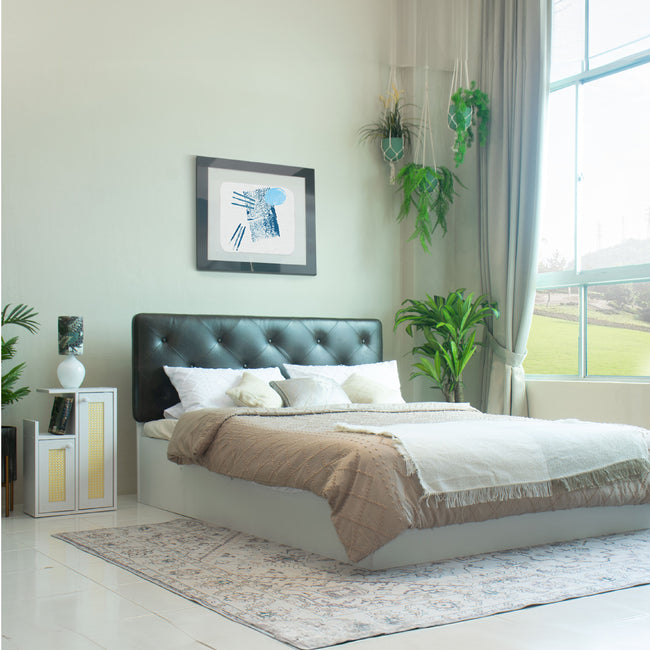 سرير فحمي مع قماش جلدي فاخر وصندوق تخزين - سرير كوين